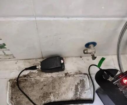 石河子屋顶漏水维修公司分享下卫生间漏水的危害及解决方法